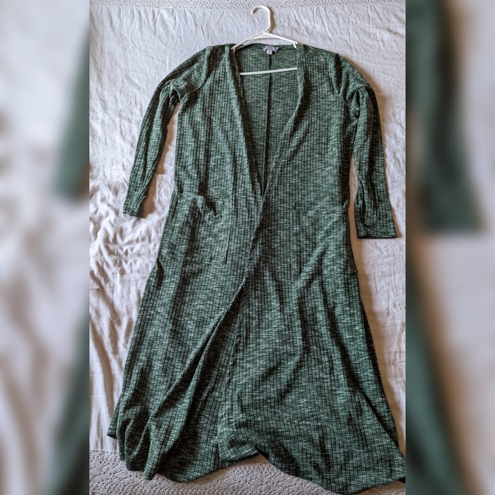 Lularoe Sarah long Cardigan Heathered Green Ribbd Knit